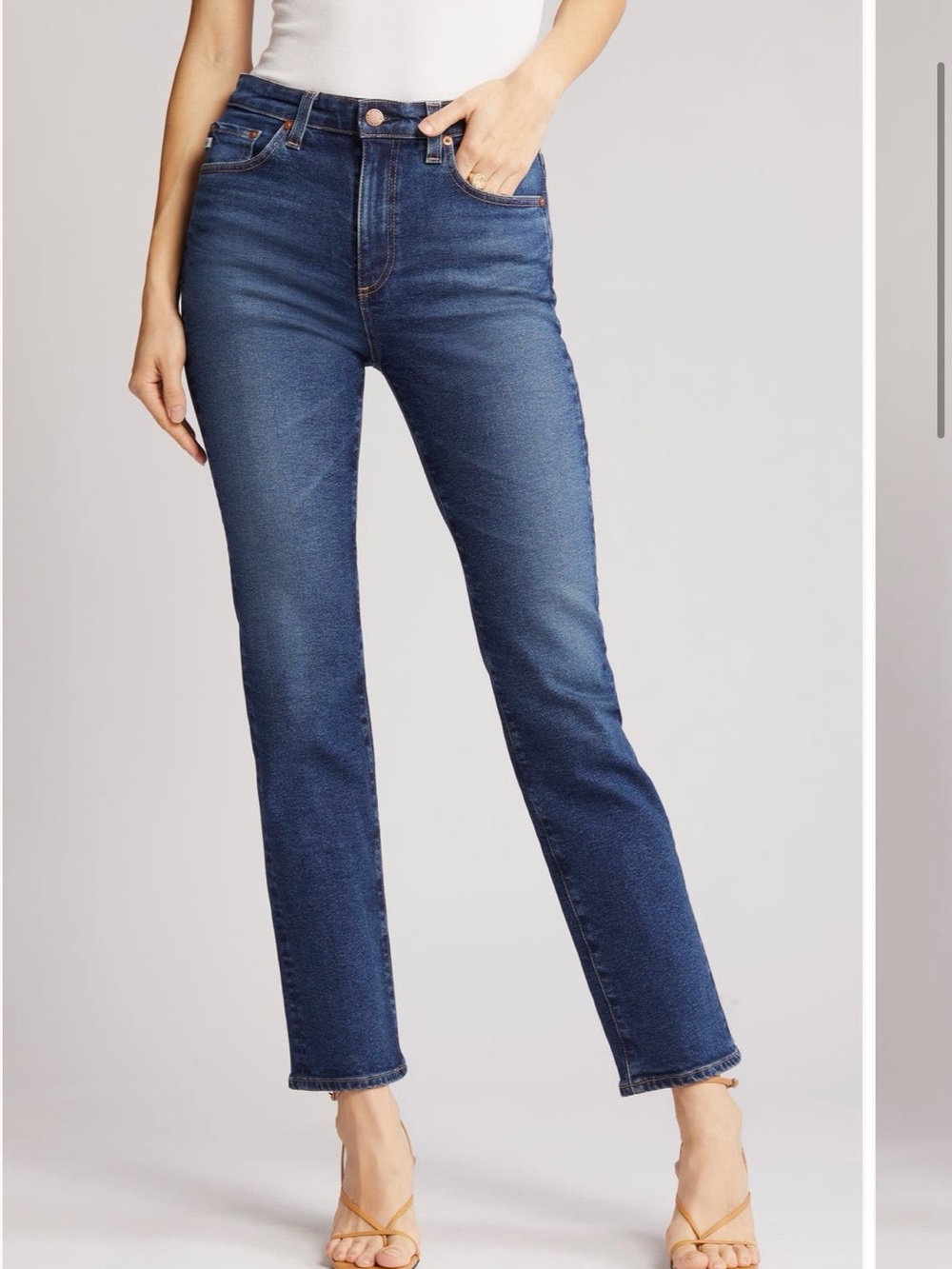 AG Saige High Waist Straight Leg Jeans Size 26